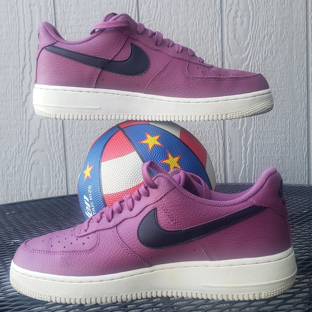 AIR FORCE 1'07 - Picture 3 of 16